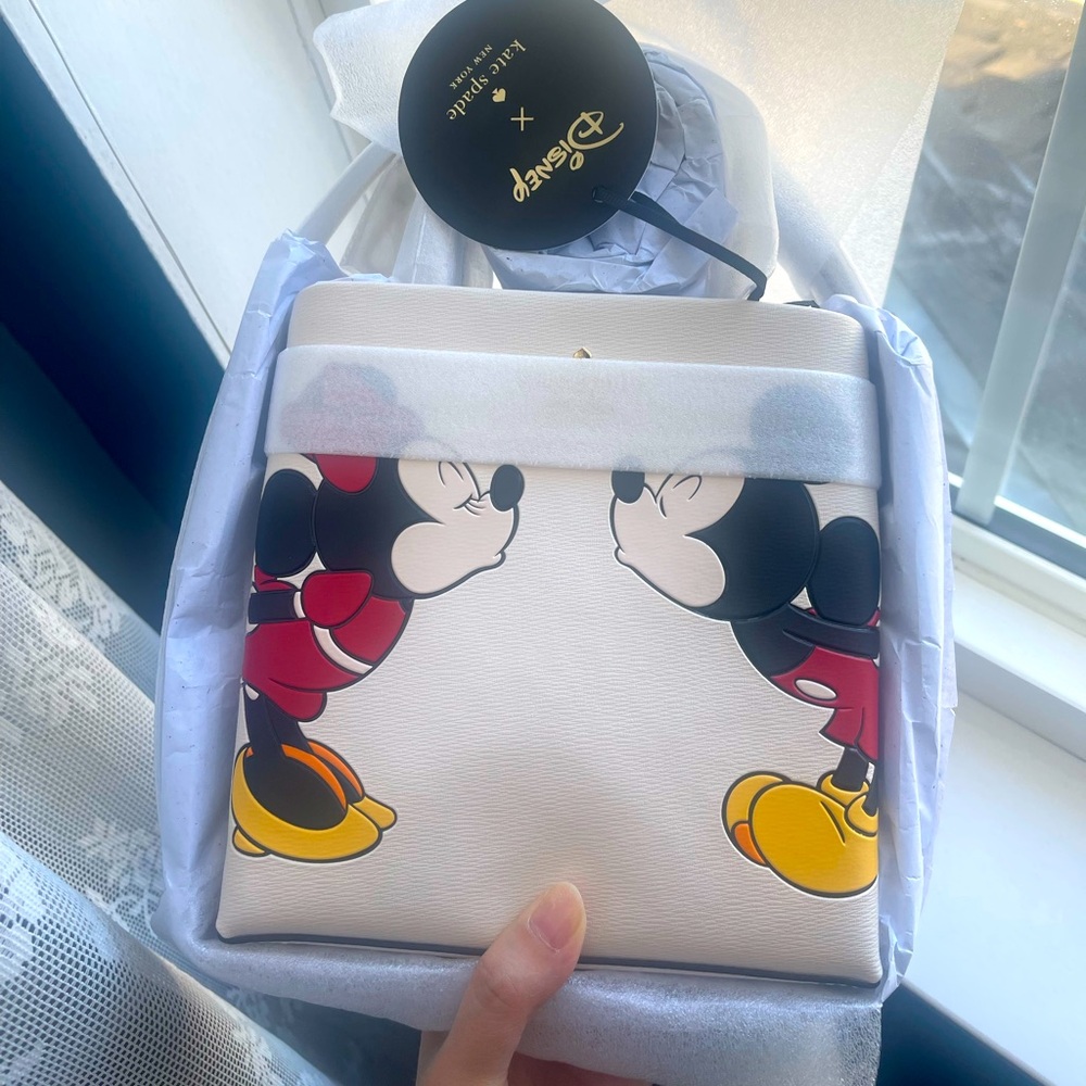 Kate Spade White Mickey and Minnie Mouse Disney  Mini Tote Bag KG591 - Picture 4 of 4